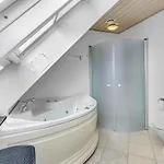 Three-bedroom In Havneby