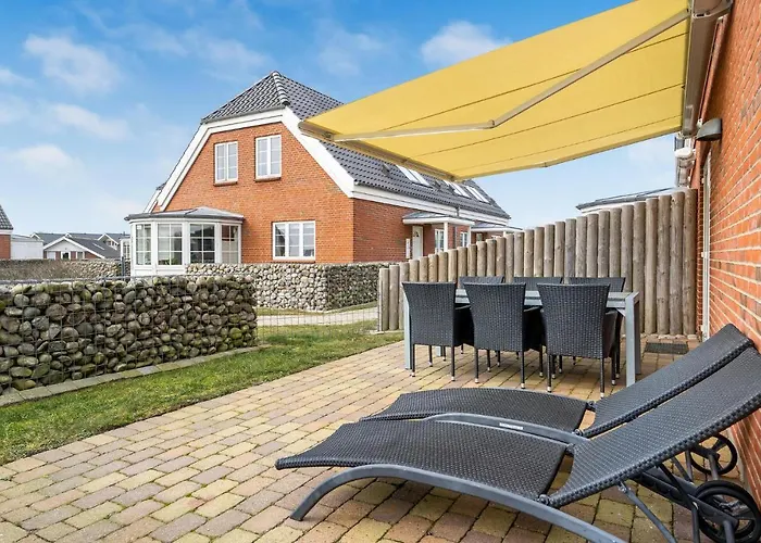 Three-bedroom In Havneby