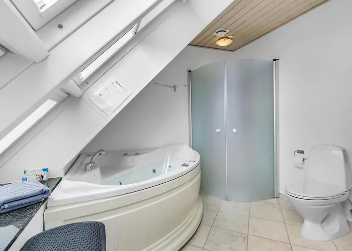 Three-bedroom In Havneby