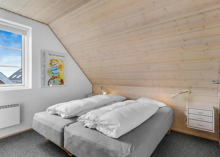 펜션 Three-bedroom In *