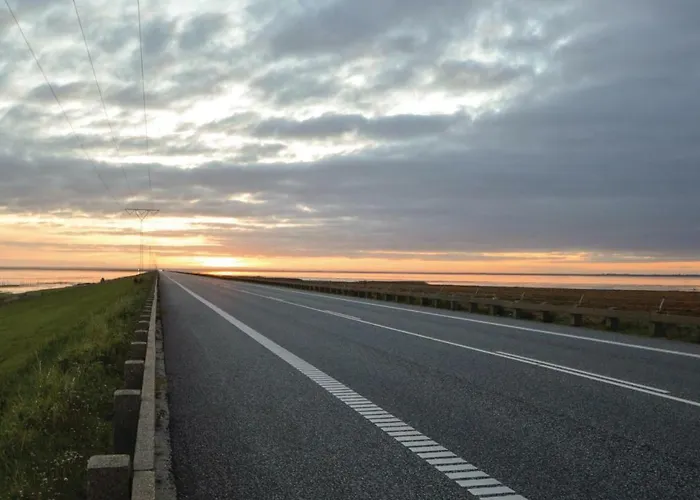 Three-bedroom In Ferienhaus